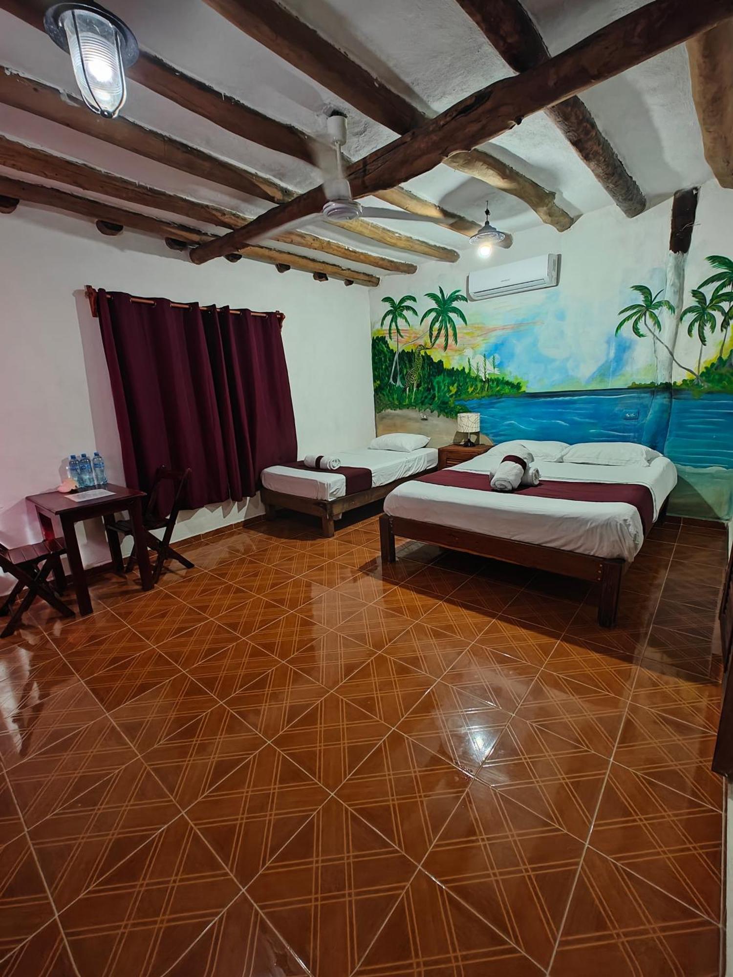 Casa Victor Avila Holbox Extérieur photo