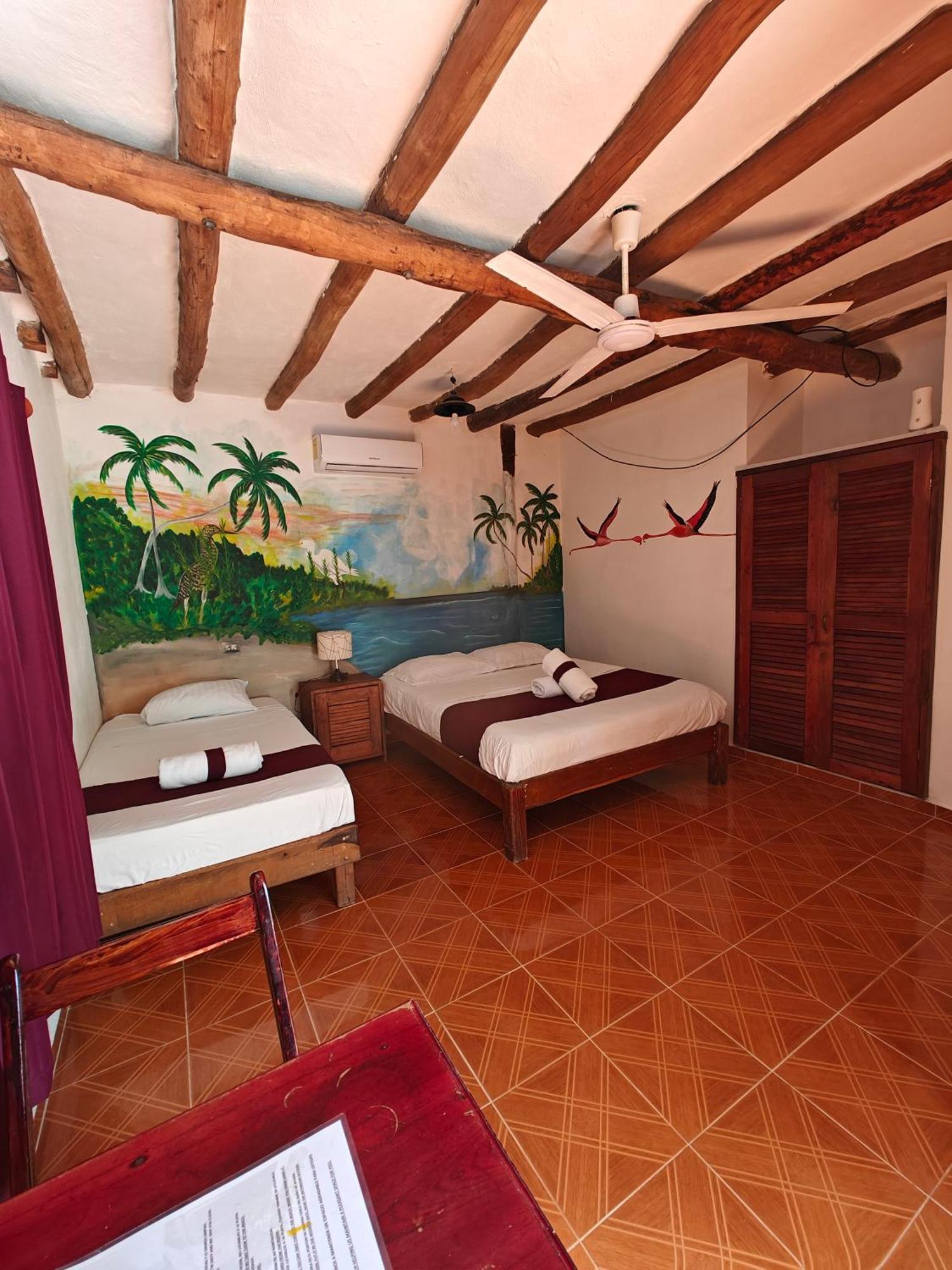 Casa Victor Avila Holbox Extérieur photo